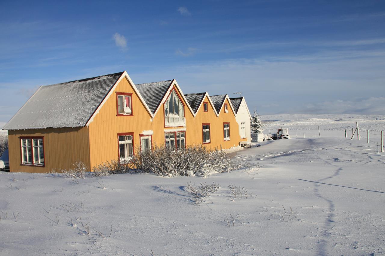 Julia'S Guesthouse B&B Hnaus Exteriör bild